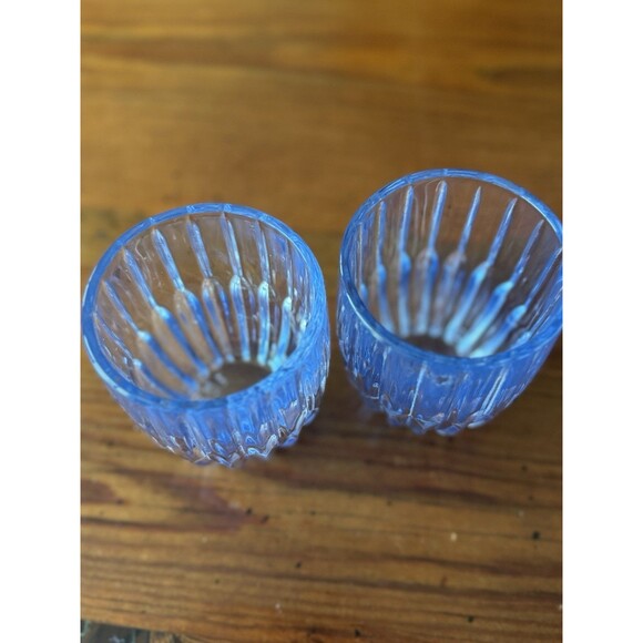 2 4” Blue Tinted Glass Tumblers Heavy Bottomed Catch Light Beautifully - Picture 5 of 9